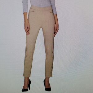 Susan Graver  Petite nultrabsteetchvpull on Ankle pants 10p